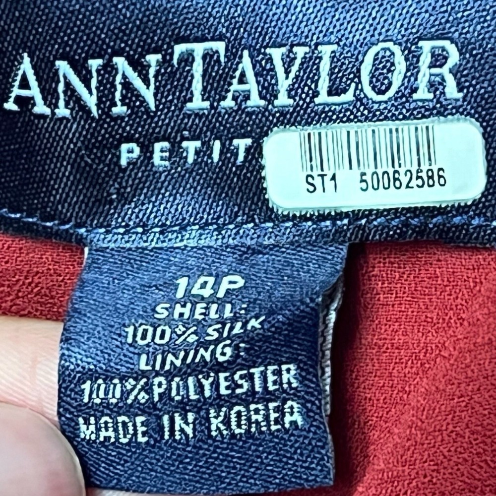 Ann Taylor Red Striped Silk Fit Flare Dress Women Size 14P Sleeveless Round Neck - Picture 7 of 9